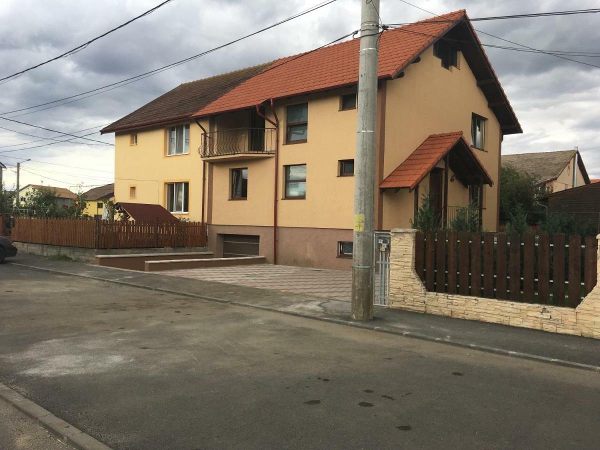 Casa In Zona Linistita, Campia Turzii Villa Kültér fotó